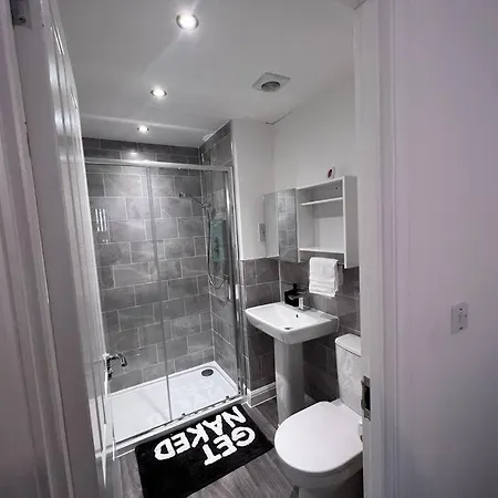 Luxury 10 Bed Palace W/ Parking Nyaraló Birmingham